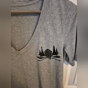 Lululemon Love Tee Muskoka Decal Gray Short Sleeve 8